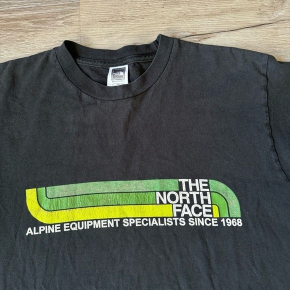 The North Face 00s black and green men’s gorp t shirt size S 19x26 - Picture 2 of 4